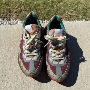 Gucci Men’s Rhyton sneakers
